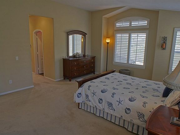 4th image of 29741 Shenandoah Ln