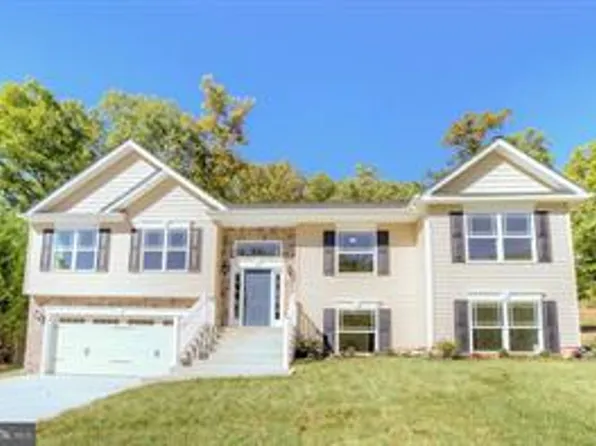 1002 Aquia Dr, Stafford, VA 22554