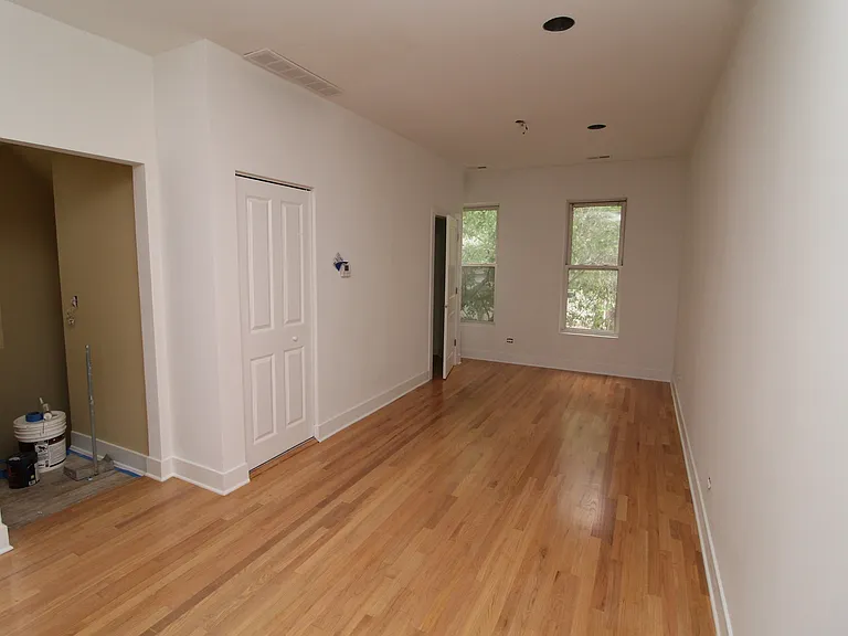 1544 N Bosworth Ave #2F — Photo 5
