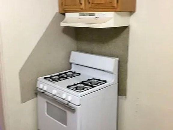 4th image of 5127 Bienville Ave