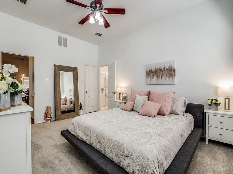 11298 Newberry Dr — Photo 14