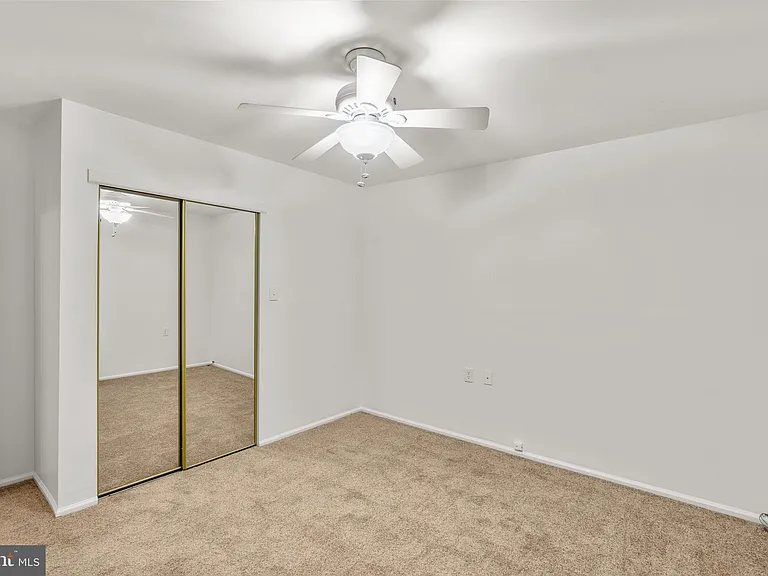 6 Moneta Ct — Photo 12