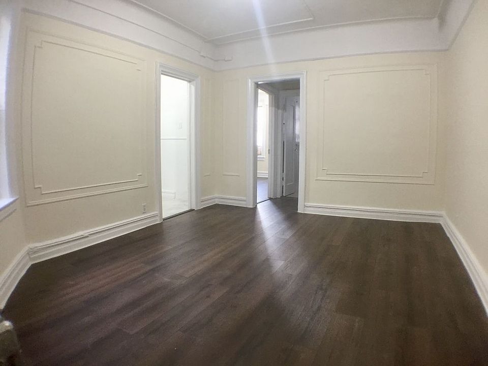 1st image of 4812 46th St APT B1