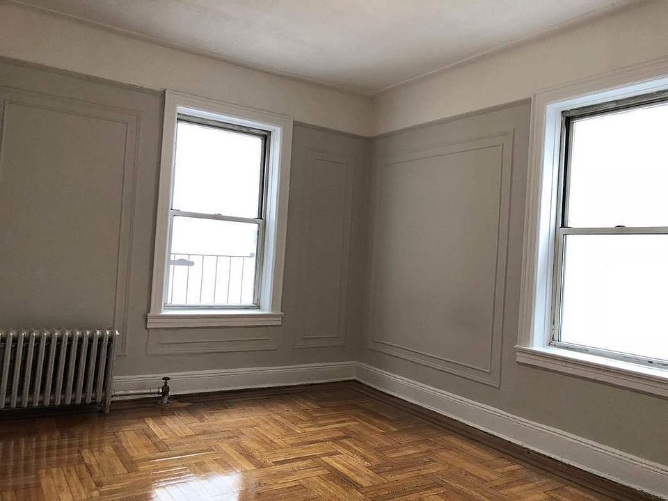 2nd image of 9405 35th Ave APT 3A