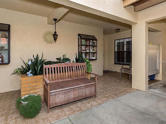 3rd image of 742 Avenida Estancia #109