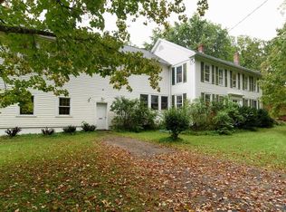 234 Market Hill Rd, Amherst, MA 01002