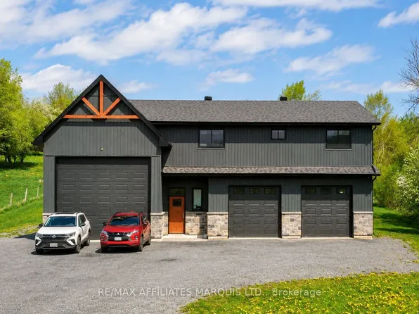 18779 Paragon Rd, South Glengarry, ON K6H 5R5