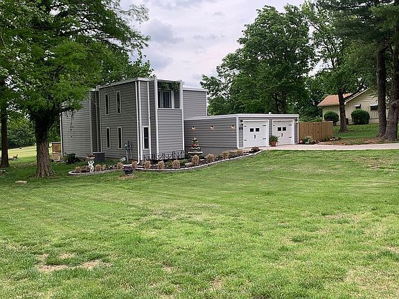 roof: 20 year warranty
