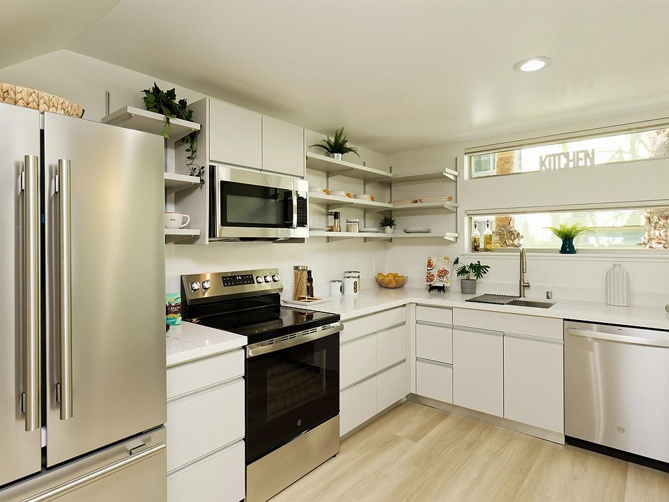 1st image of 1201 Pine St Unit 315