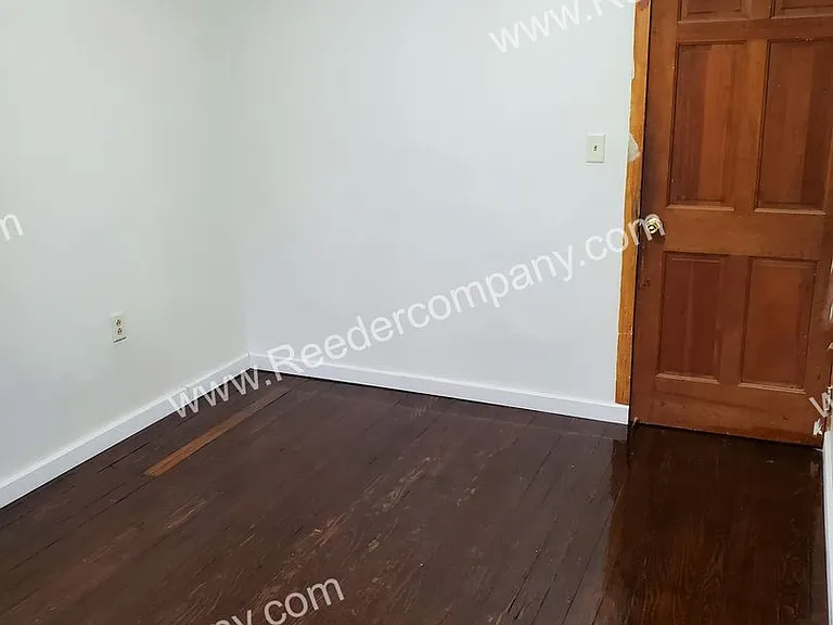 283 N Hamilton St — Photo 12