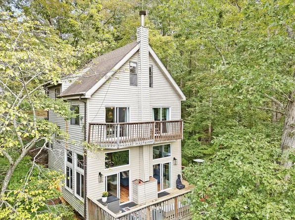 165 Poplar Dr, Hardy, VA 24101