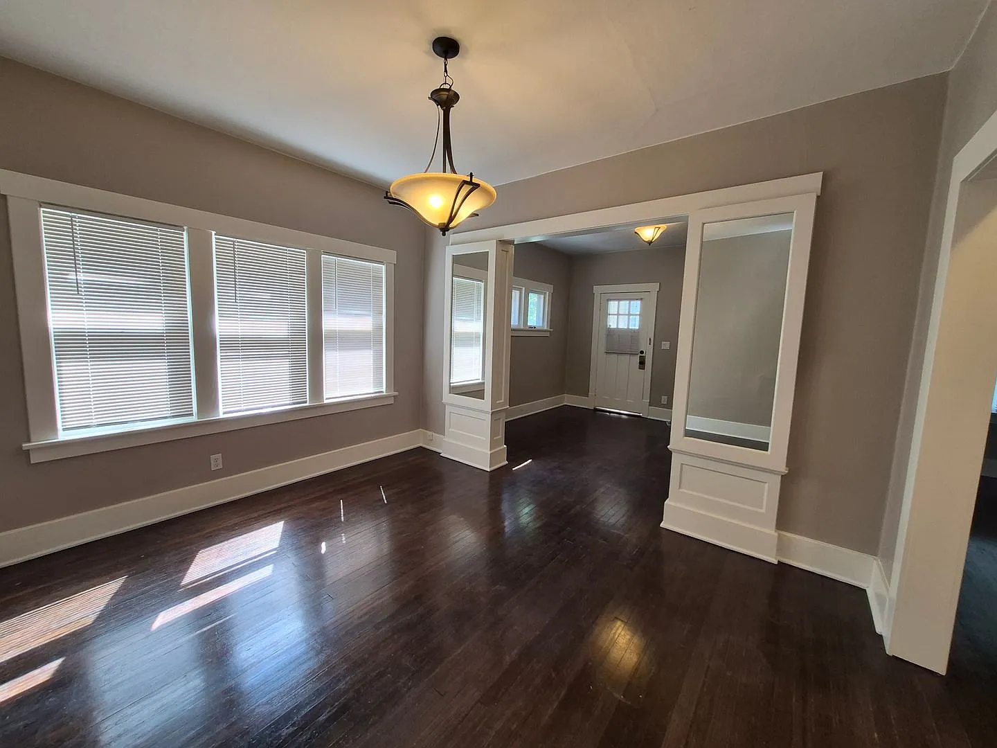 2 Bed/1 Bath — Photo 3