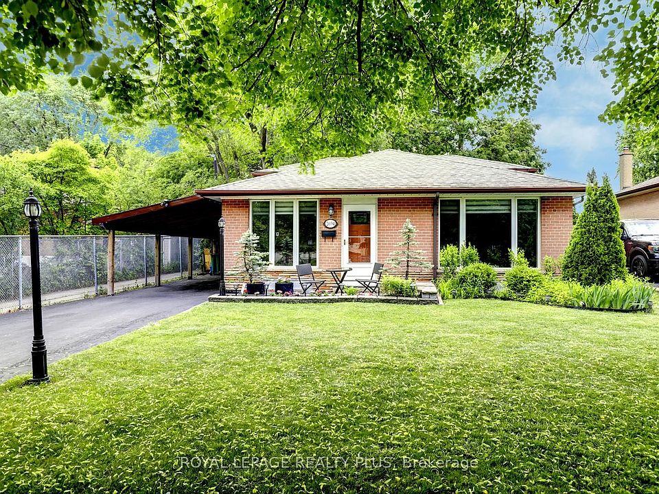 1st image of 2694 Truscott Dr