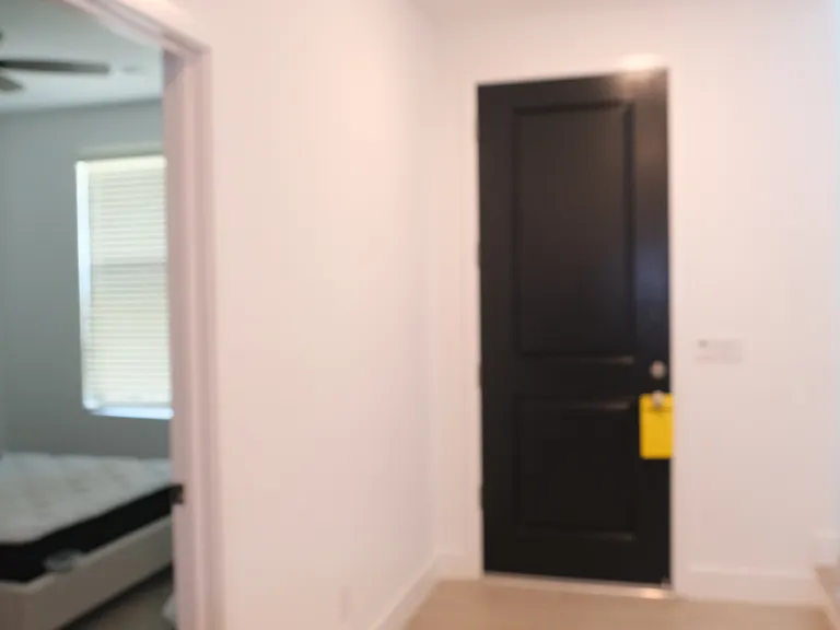 2816 E Teaberry Dr #1 — Photo 8