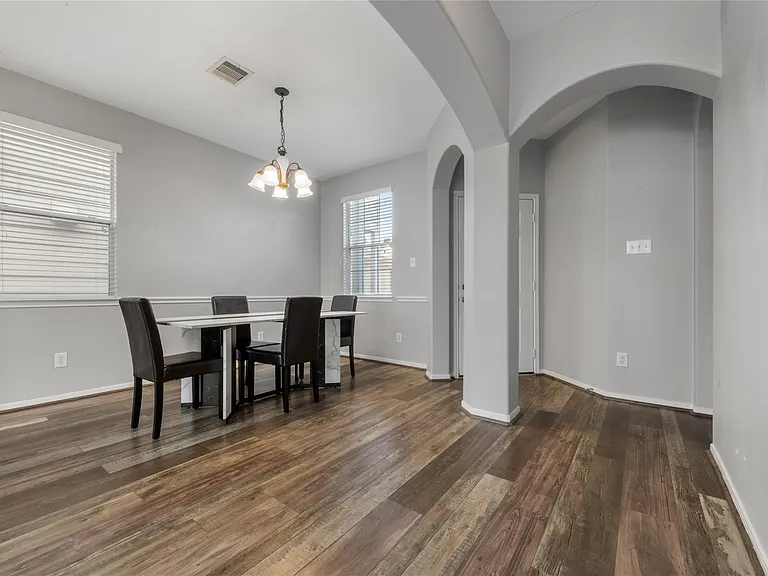 6354 Wilshire Rdg — Photo 3