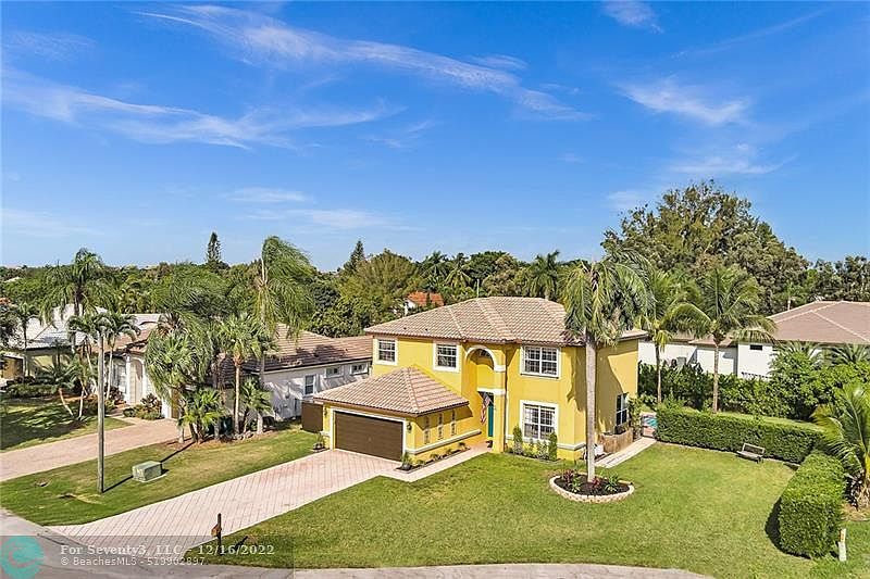 1st image of 12121 NW 26th St
