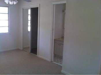5th image of 2900 NE 10th Ter