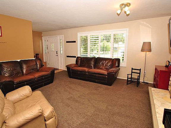 Living Room 2nd View
