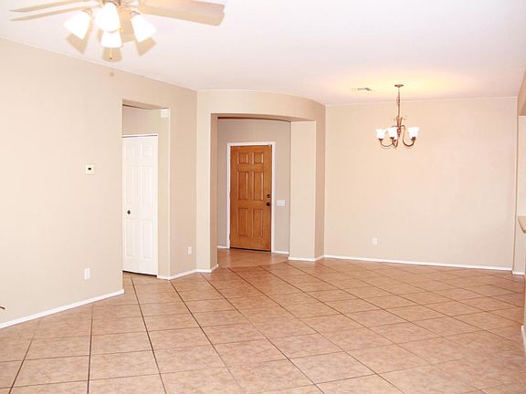 4th image of 722 E Las Colinas Pl