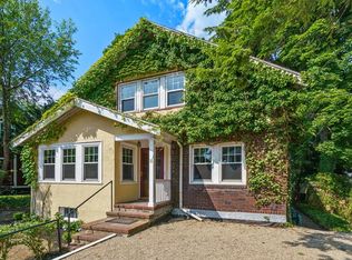 11 Harrington St, Newton, MA 02460