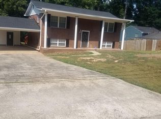 1899 Deerfield Ln, Atlanta, GA 30349