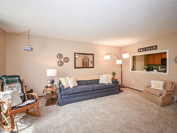 3rd image of 11555 Harbour Light Dr