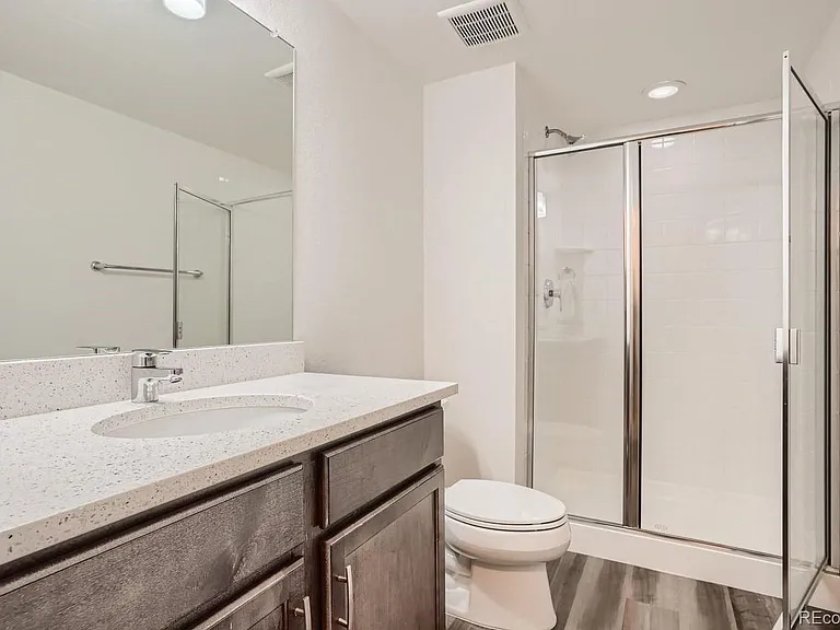 6003 N Galena St — Photo 24