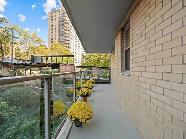 2500 Johnson Avenue image 19 of 56