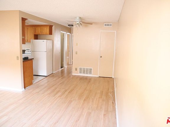 5th image of 1145 W Sierra Madre Ave APT 4