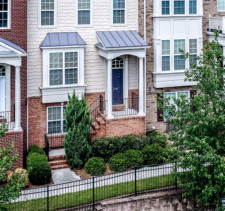 1st image of 2176 Wylmoor Way SE