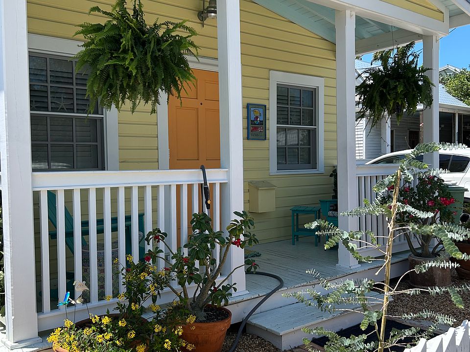 Cozy Front Porch