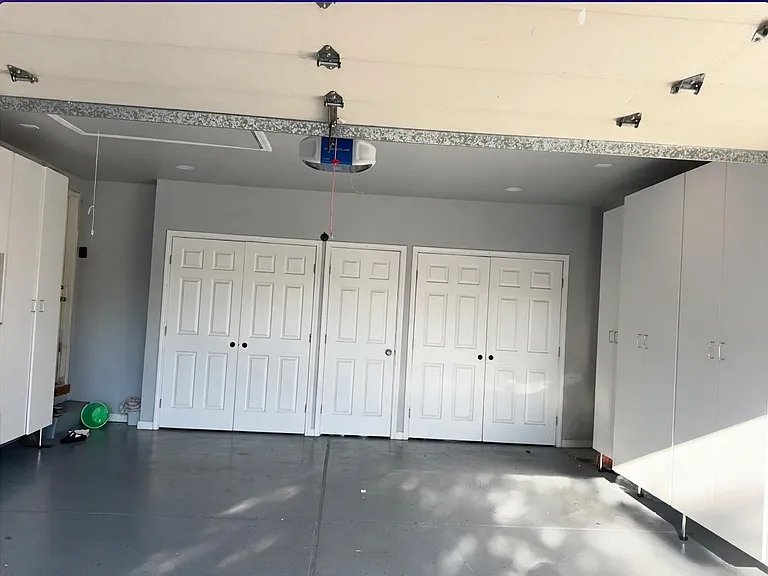 4104 Amos Way — Photo 1