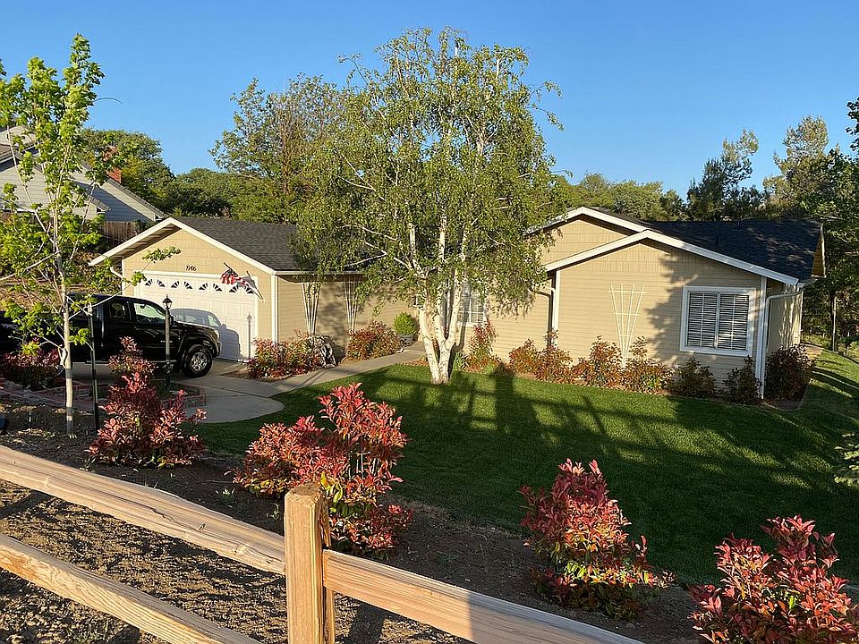 Front of home looking east