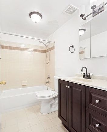 3rd image of 1430 Gates Ave #2