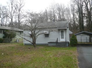 807 Spring St, Reidsville, NC 27320