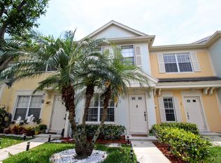 27 Whitehead Cir #27, Weston, FL 33326