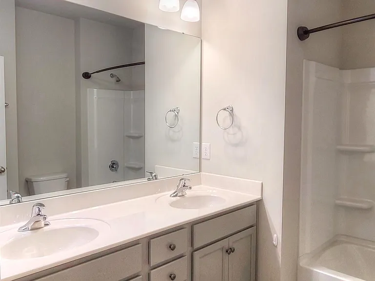 280 Dinner Tree Sq — Photo 15