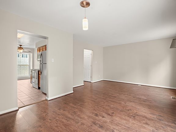5th image of 12405 Gooderham Way