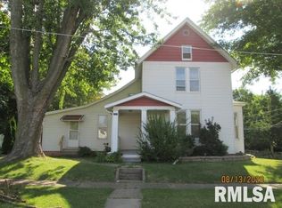 2426 18th St, Moline, IL 61265