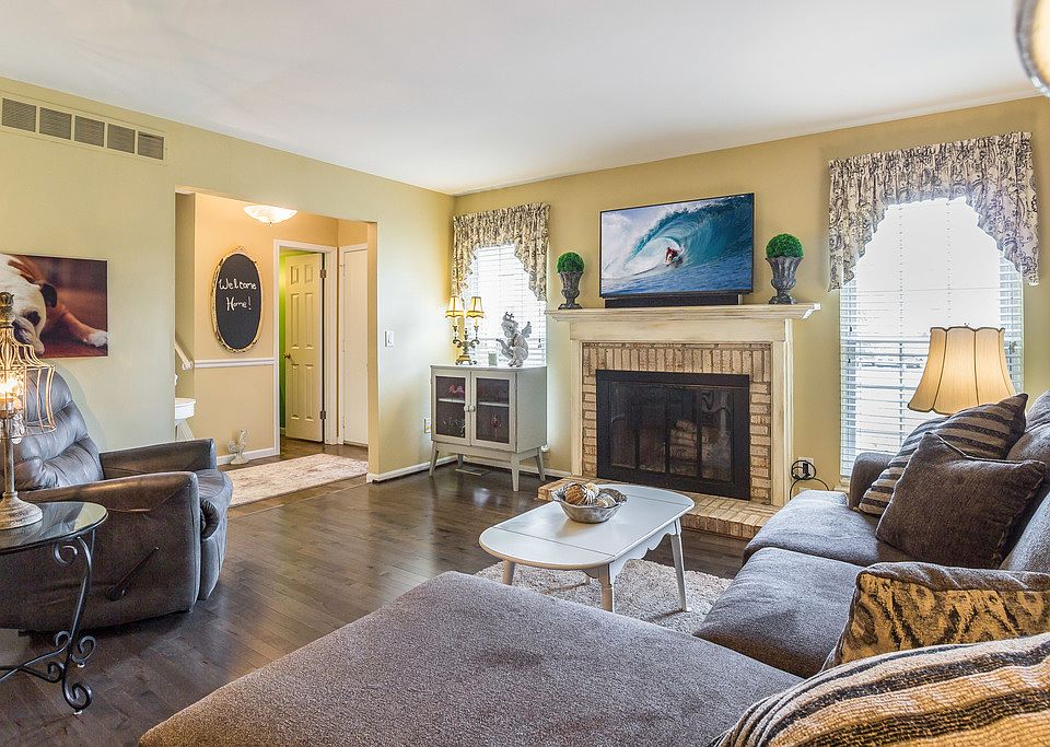 1st image of 20867 Glen Haven Cir W #281