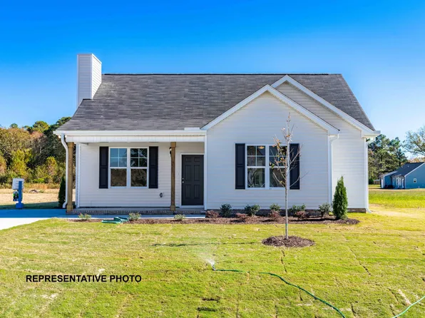 75 Waterwheel Dr, Selma, NC 27576