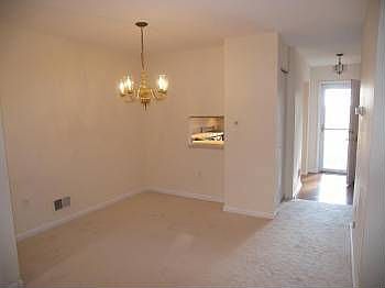 5th image of 4377 Lee Hwy #4377D