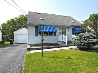 163 Irwinwood Rd, Lancaster, NY 14086