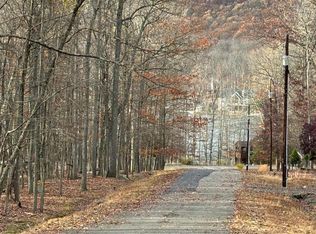 D126 W Tuscarora Dr, Hazleton, PA 18202