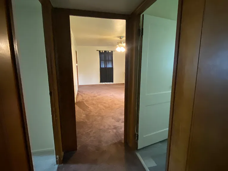3144 Astor Ave — Photo 4