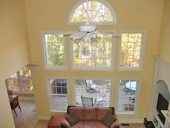 3rd image of 4490 Jenkins Way