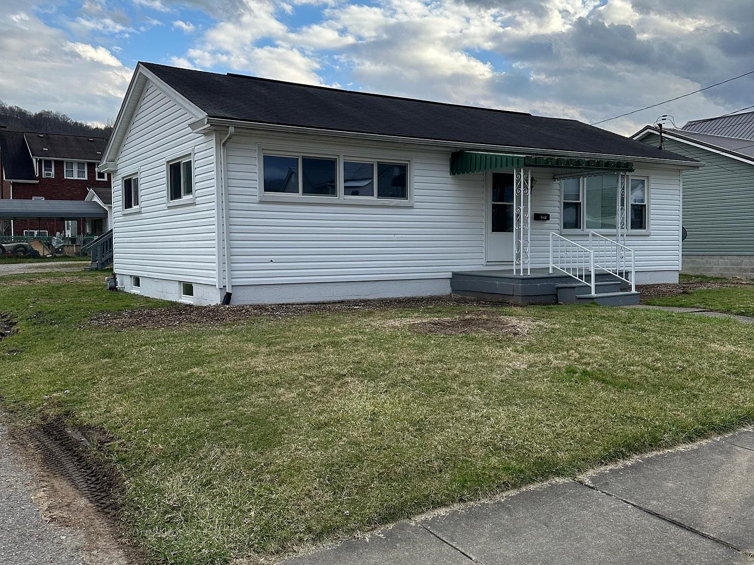 100 S 2nd Ave, Paden City, WV 26159 Zillow