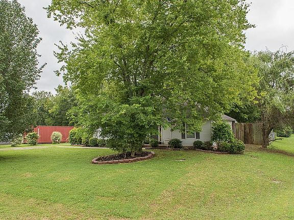 2nd image of 7422 Antietam Ln