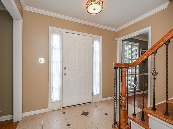 4th image of 3014 Tallowood Dr NW