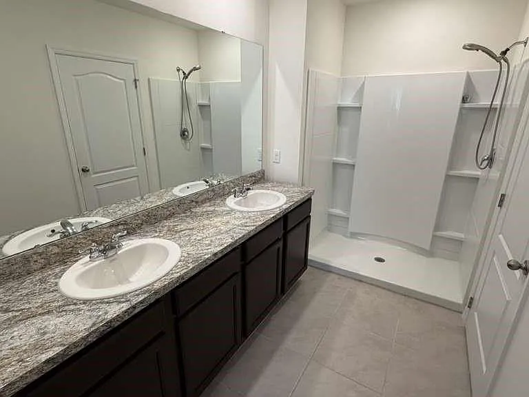1511 Catbriar Way — Photo 27